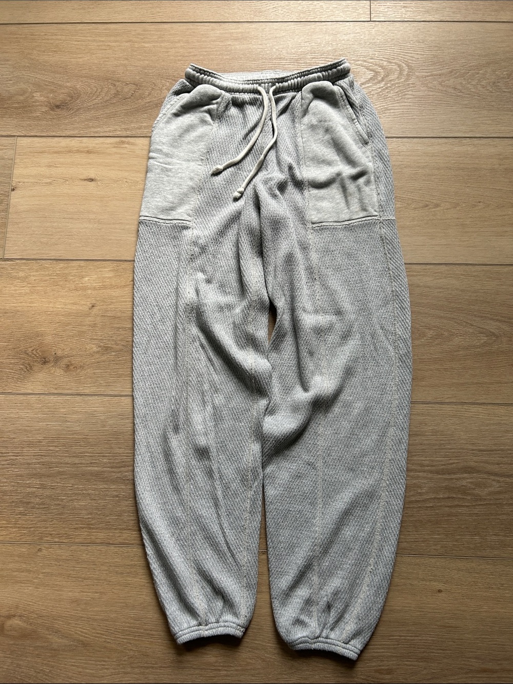 aerie Light Gray Knit Drawstring Joggers